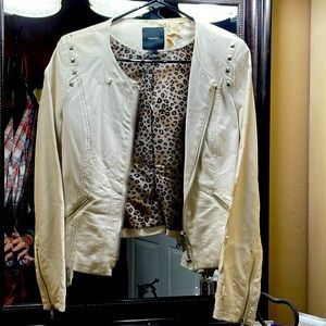 Size small white leather jacket.